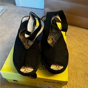Fly London Yala Perf Black. EUC Size 38